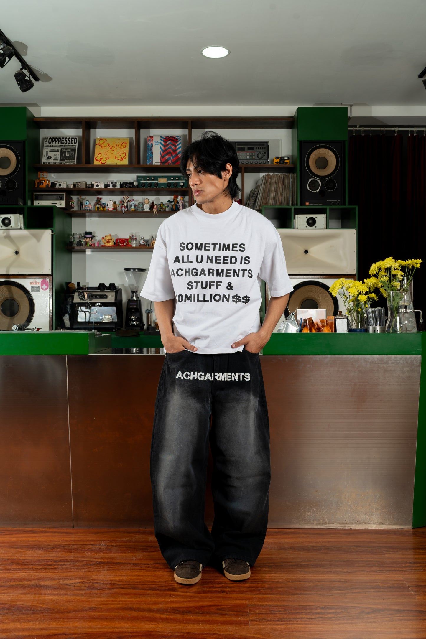 TSHIRT SOMETIMES Black & White