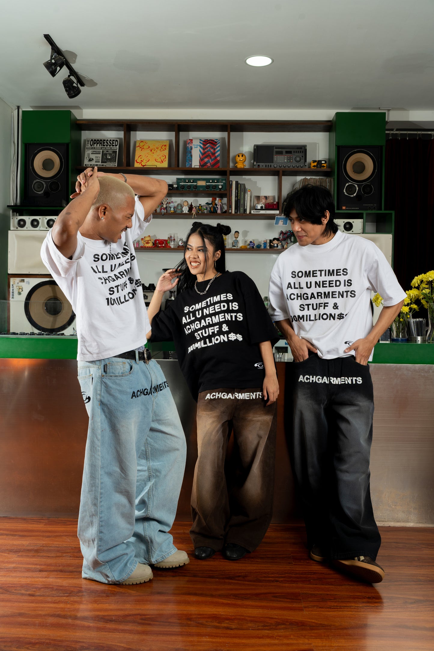 TSHIRT SOMETIMES Black & White